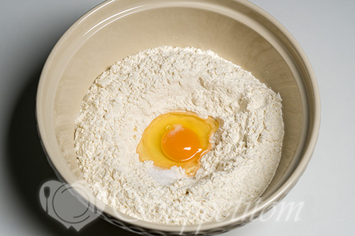 Тесто для пельменей #шаг 1