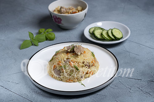 Пшенная каша с индейкой