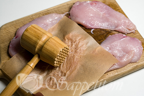 Курица под ананасами в духовке #шаг 2