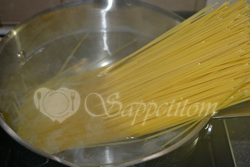 Спагетти с креветками #шаг 8