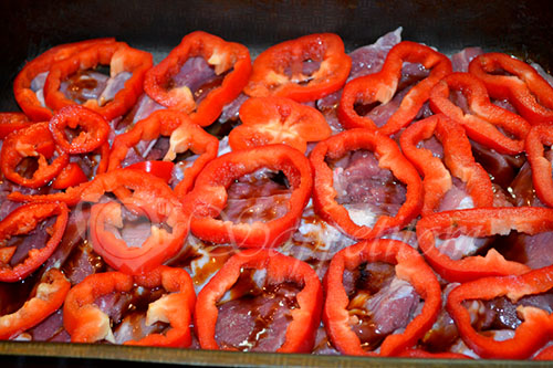 Свинина запеченная с баклажанами и помидорами "Сочинская" #шаг 4