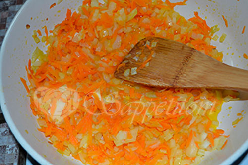 Свинина в соусе с ананасами и сыром в духовке #шаг 1