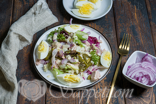 Салат с тунцом