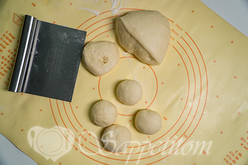 Пирожки с луком и яйцом #шаг 12