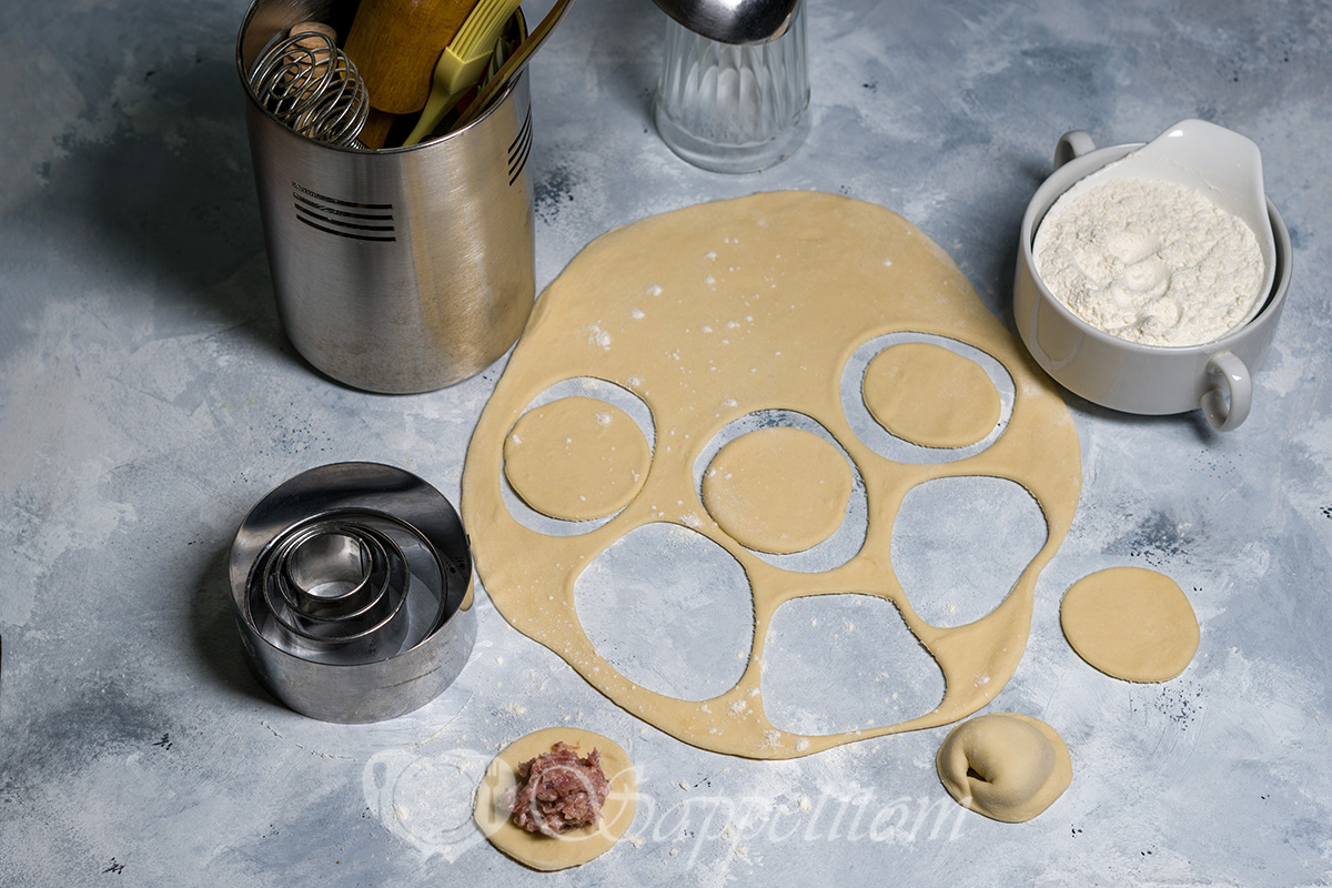 Тесто для пельменей