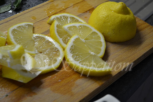 Карп с лимоном и базиликом запеченный в духовке #шаг 2