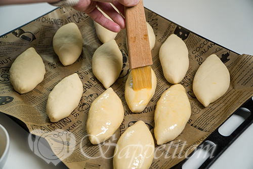 Пирожки с луком и яйцом #шаг 16