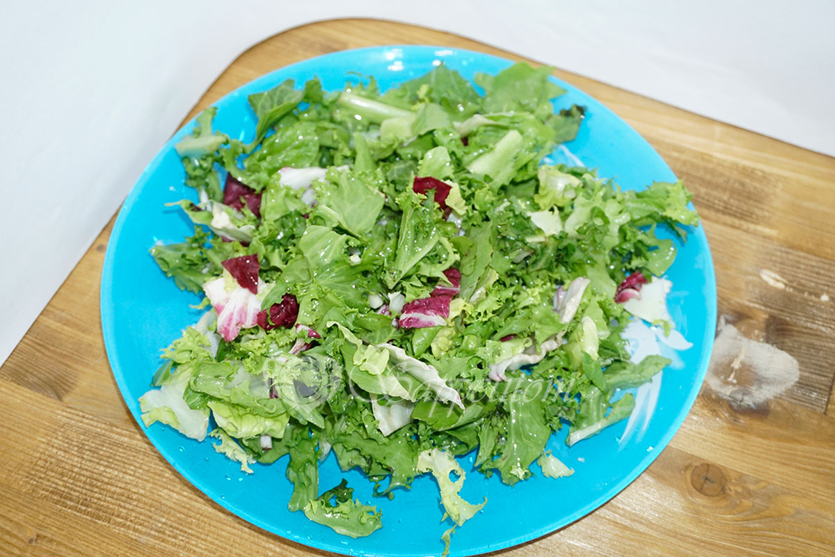 Греческий салат с листьями салата пошаговый рецепт с фото