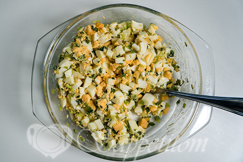 Пирожки с луком и яйцом #шаг 10