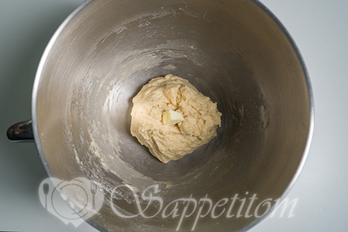 Пирожки с луком и яйцом #шаг 3