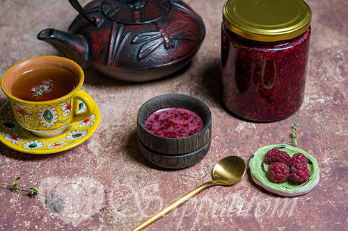 Малина с сахаром